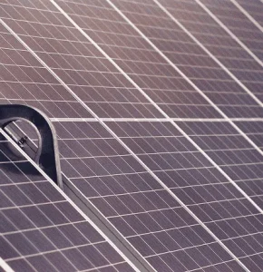 What EPC Contractors Look for in a Solar Distribution Partner